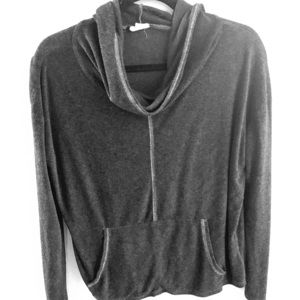 Women’s Athletic pullover from Cotton On
